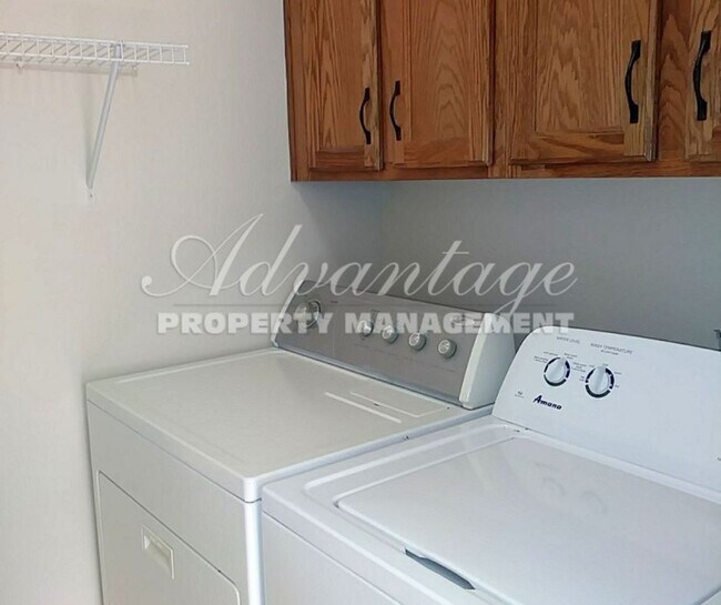 Building Photo - Very Nice Newly Renovated Home in Cordova