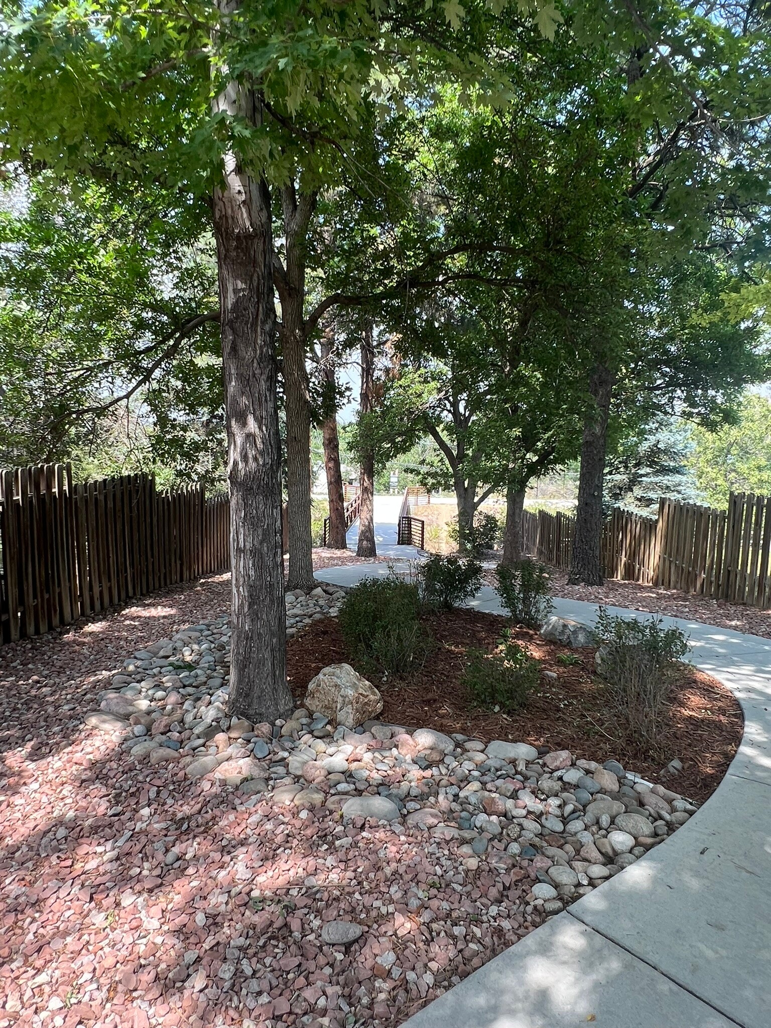 Building Photo - 7710 S Hickory Pl