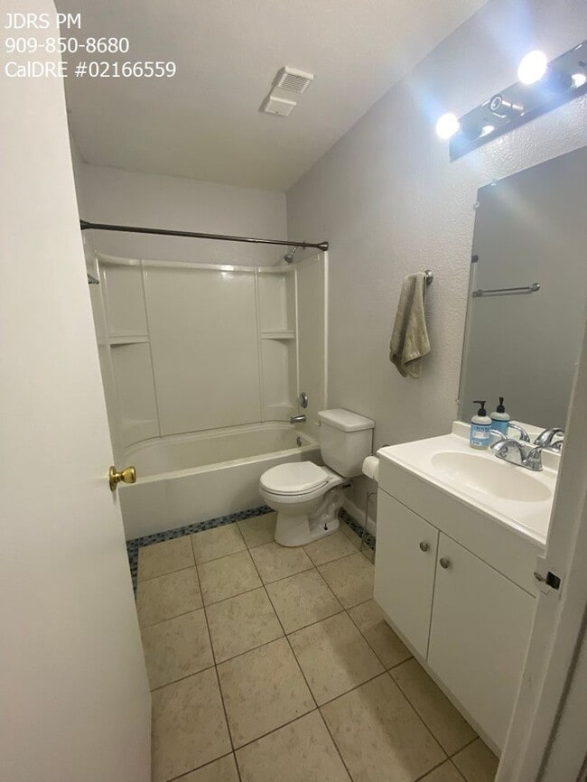 Building Photo - Price Lowered! Diamond Bar 2 Bedroom Condo