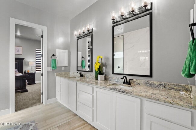 Building Photo - 7373 Cimarron Rim Dr