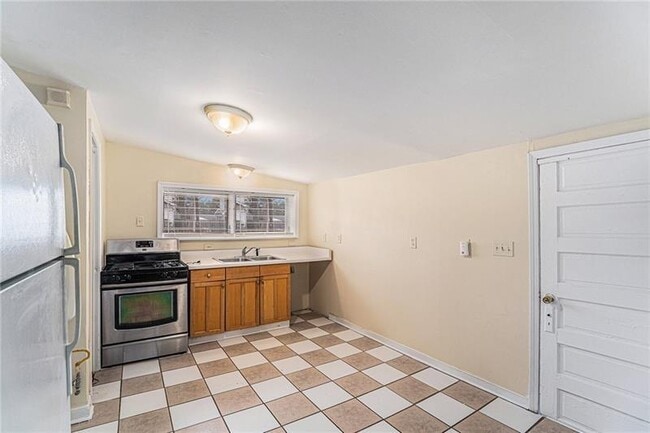 Building Photo - 3110 Rockbridge Rd