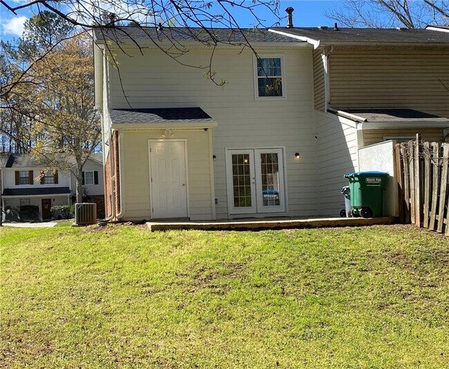 Building Photo - 2264 Salt Springs Pl