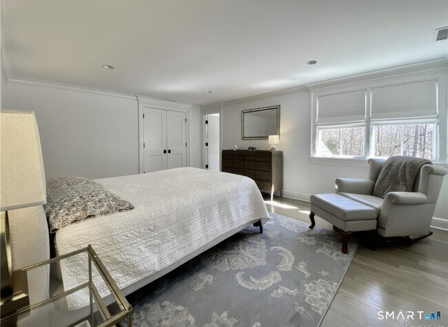 Building Photo - 7 Whaling Rd