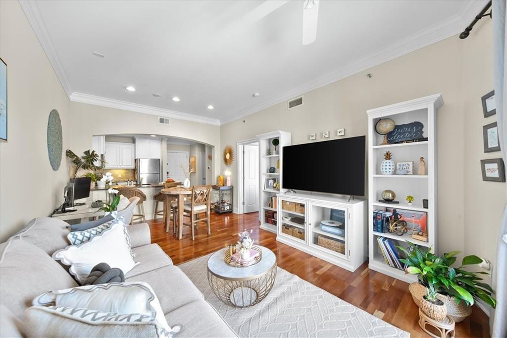 Building Photo - 2277 Peachtree Rd NE