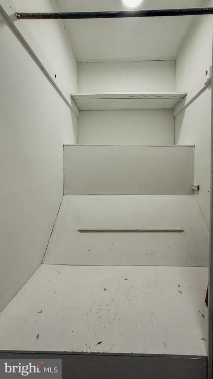 Building Photo - 165 E Mt Pleasant Ave