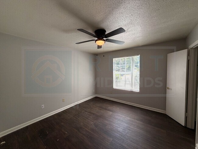 Building Photo - 1007 Piney Woods Rd