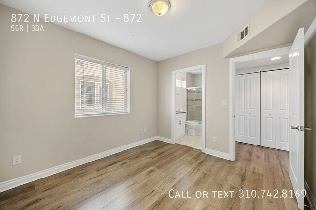 Building Photo - 872 N Edgemont St