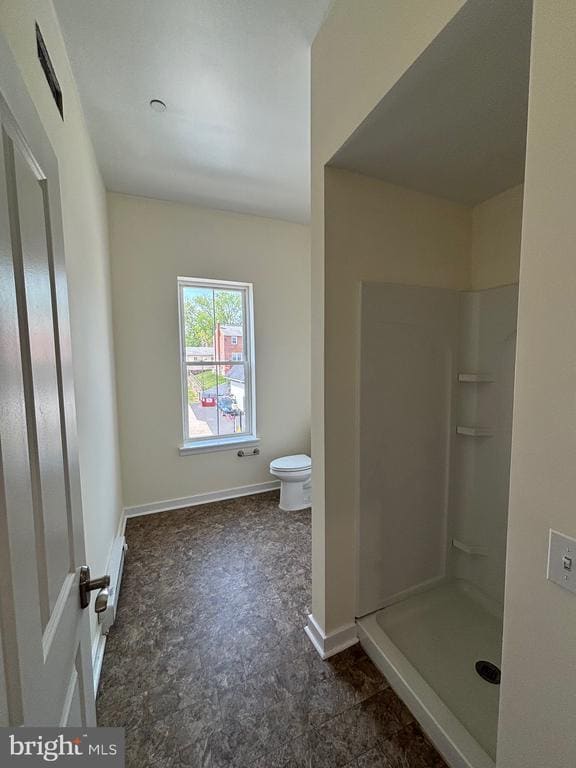 Building Photo - 320 Main St