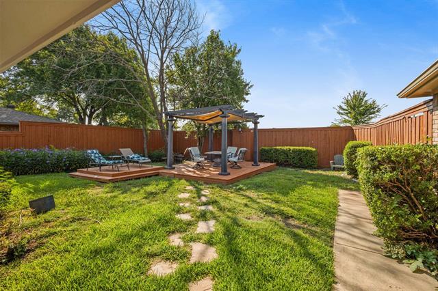 Building Photo - 2600 Northcrest Dr