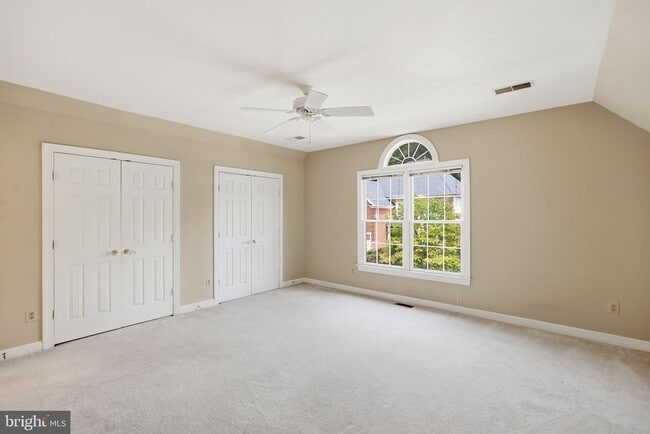 Building Photo - 10417 Snow Point Dr