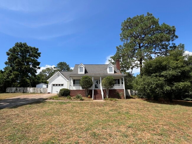 Building Photo - 2119 Howard Mill Rd