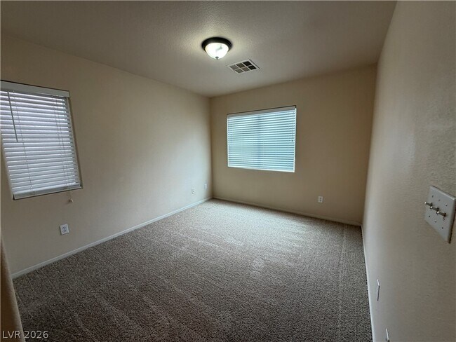 Building Photo - 6420 Casamar St