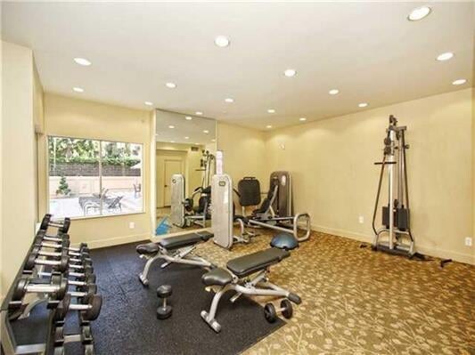 Building Photo - 3520 Lebon Dr