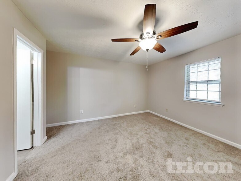 Building Photo - 4621 Cedar Brook Dr SE