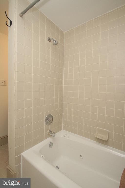 Building Photo - 1513 Green St