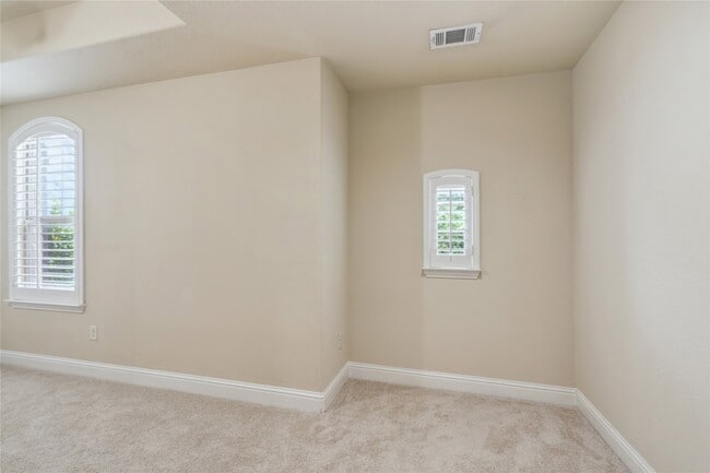 Building Photo - 4213 Pecan Bend Ln