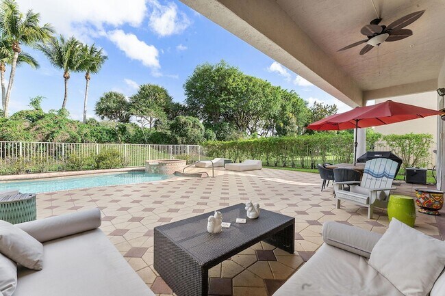 Building Photo - 9173 Delemar Ct