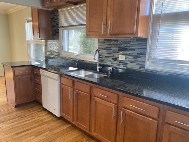 Building Photo - 312 N Reuter Dr