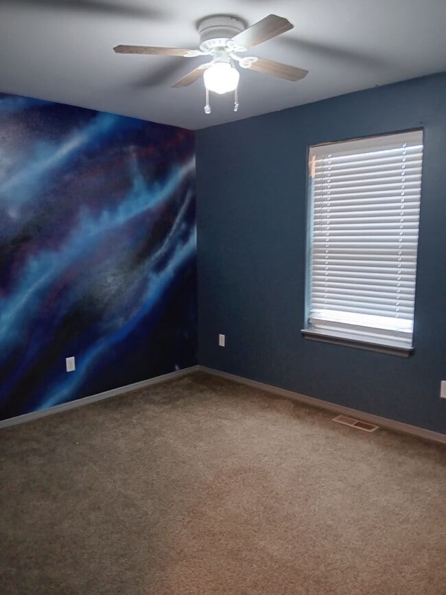 Building Photo - 3 Bed House in Elgin