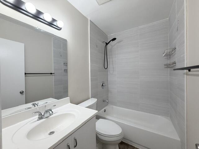 Building Photo - 11044 NW 23rd Ct
