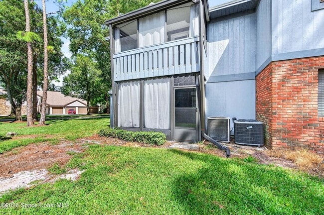 Building Photo - 9000 York Ln