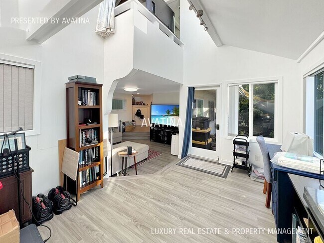 Building Photo - 44-327 Kaneohe Bay Dr-