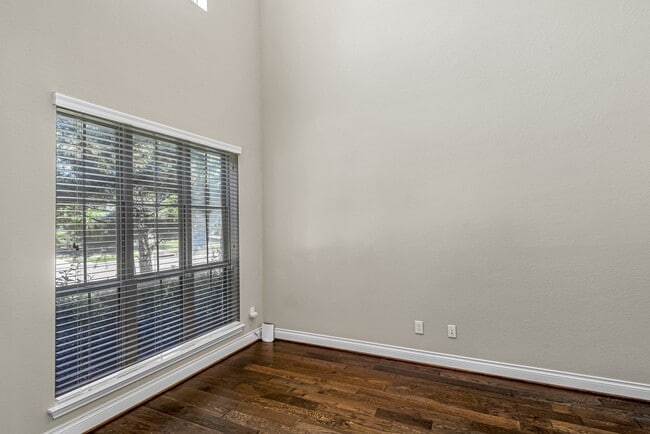 Building Photo - 1714 Rice Mill Dr