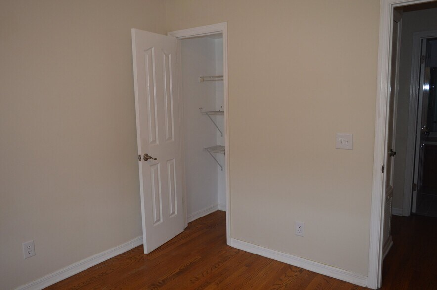 Building Photo - 2173 Martingale Pl