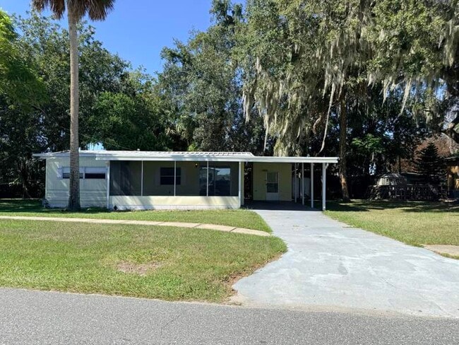 Building Photo - 1208 Lee St