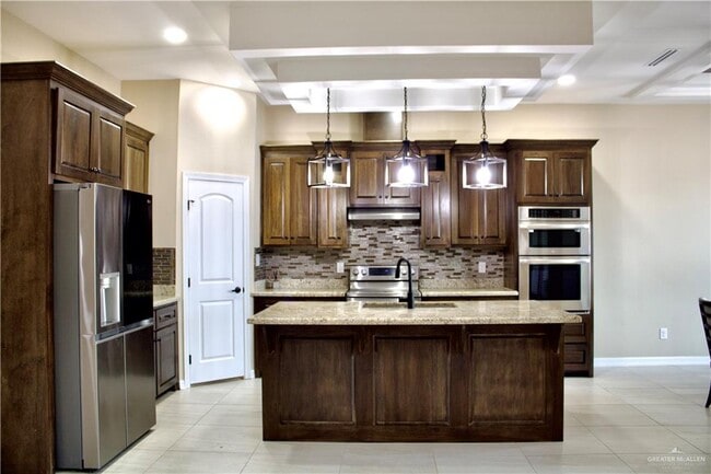 Building Photo - 3516 S Climax Dr