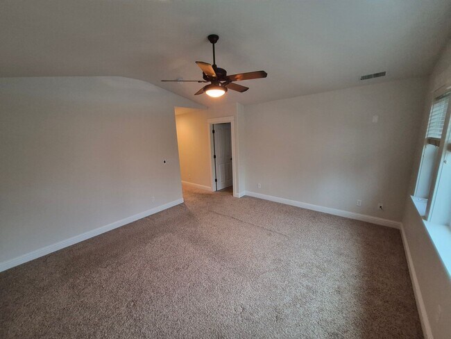 Building Photo - 4 bed 2.5 Bath Northwest Crossing - NWX -Coming Soon