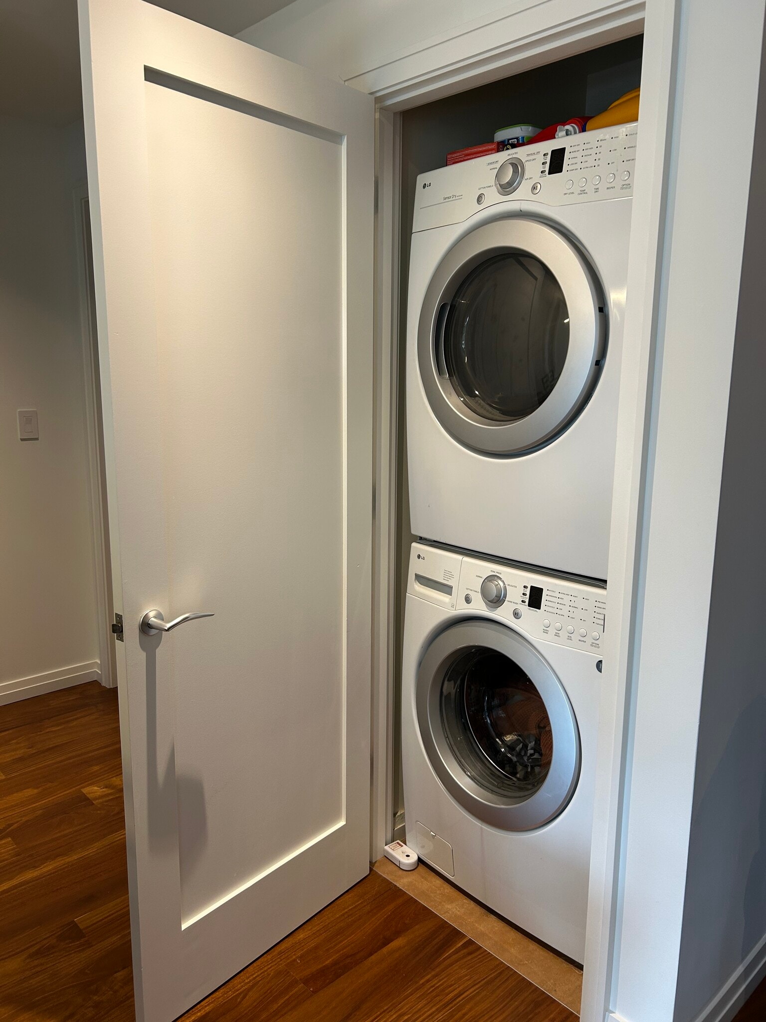 In Unit Laundry - 10700 NE 4th St