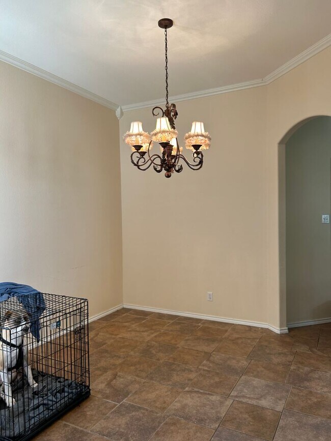 Building Photo - 6911 Stonegate Dr