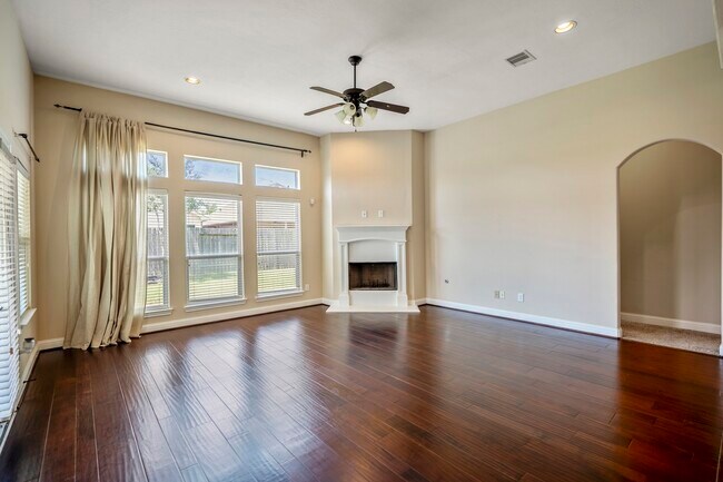 Building Photo - 13003 Northwood Glen Ln