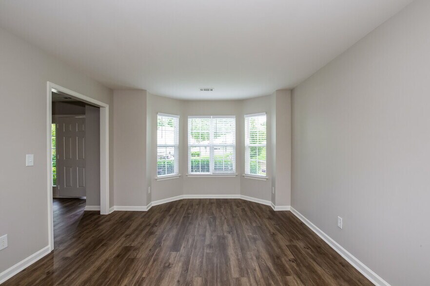Building Photo - 9008 Broad Ridge Ct