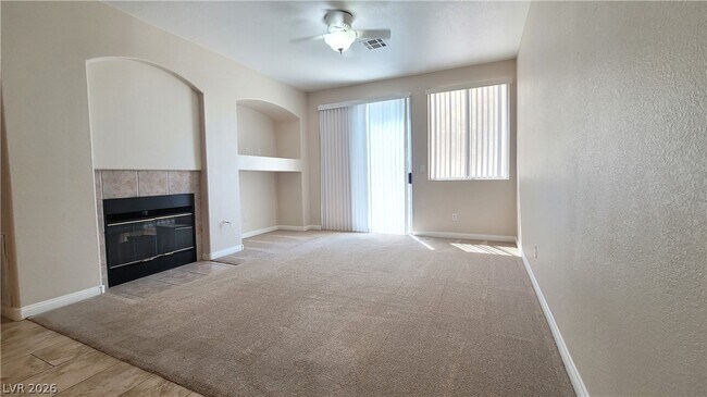 Building Photo - 1109 Scenic Crest Dr