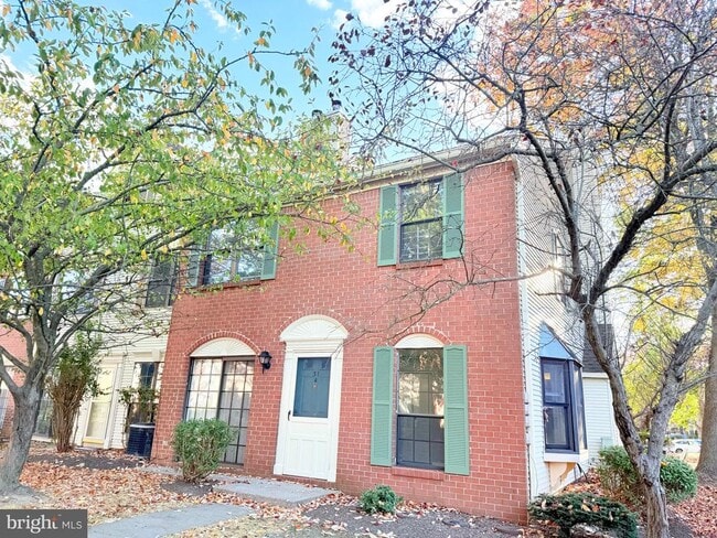 Building Photo - 31 Drewes Ct