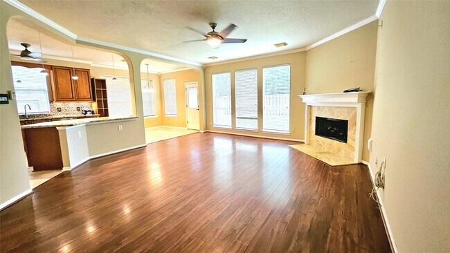 Building Photo - 3121 English Oaks Blvd