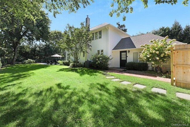 Building Photo - 70 Tanners Neck Ln