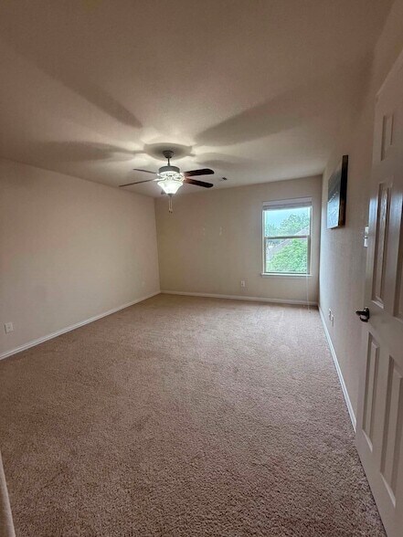 Building Photo - 19806 Amber Village Ln