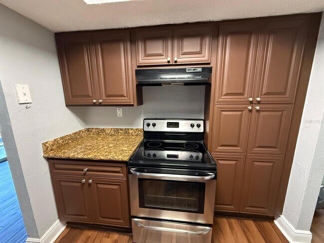 Building Photo - 4741 S Texas Ave