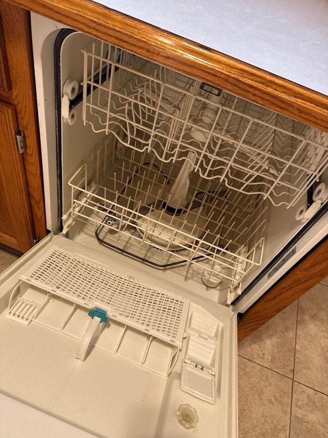 Building Photo - 11508 E 51 St S