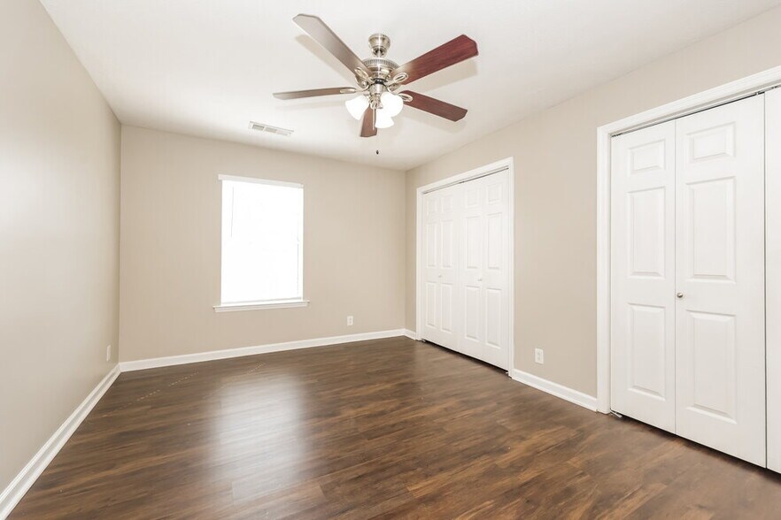 Building Photo - 5251 Catspaw Dr