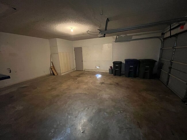 Building Photo - 4526 Maybrook Woods St