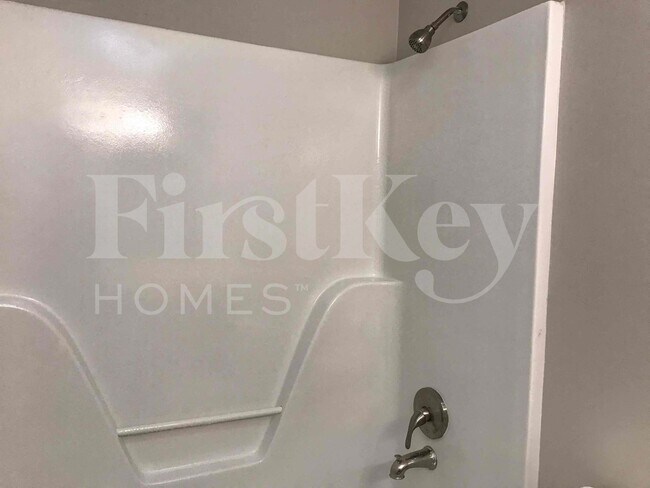 Building Photo - 182 Cedar Bend Dr