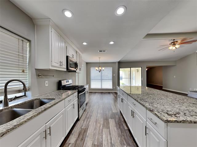 Building Photo - 1654 Belltower Dr