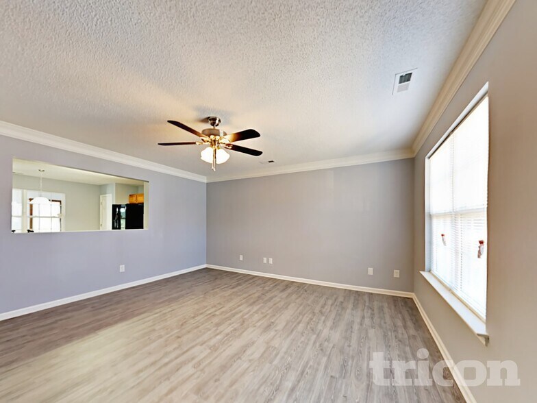 Building Photo - 2672 Thistle Brook Dr