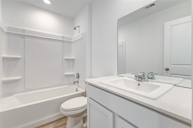 Building Photo - 21555 Carosella Dr