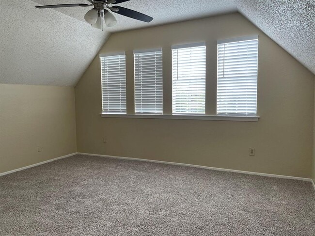 Building Photo - 8603 Fathom Cir