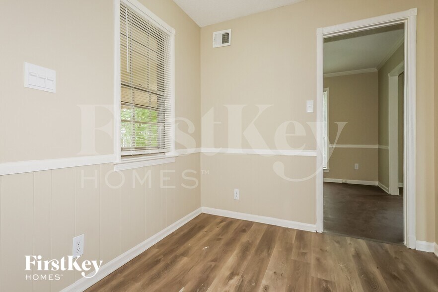Building Photo - 4832 Rolling Meadows Dr
